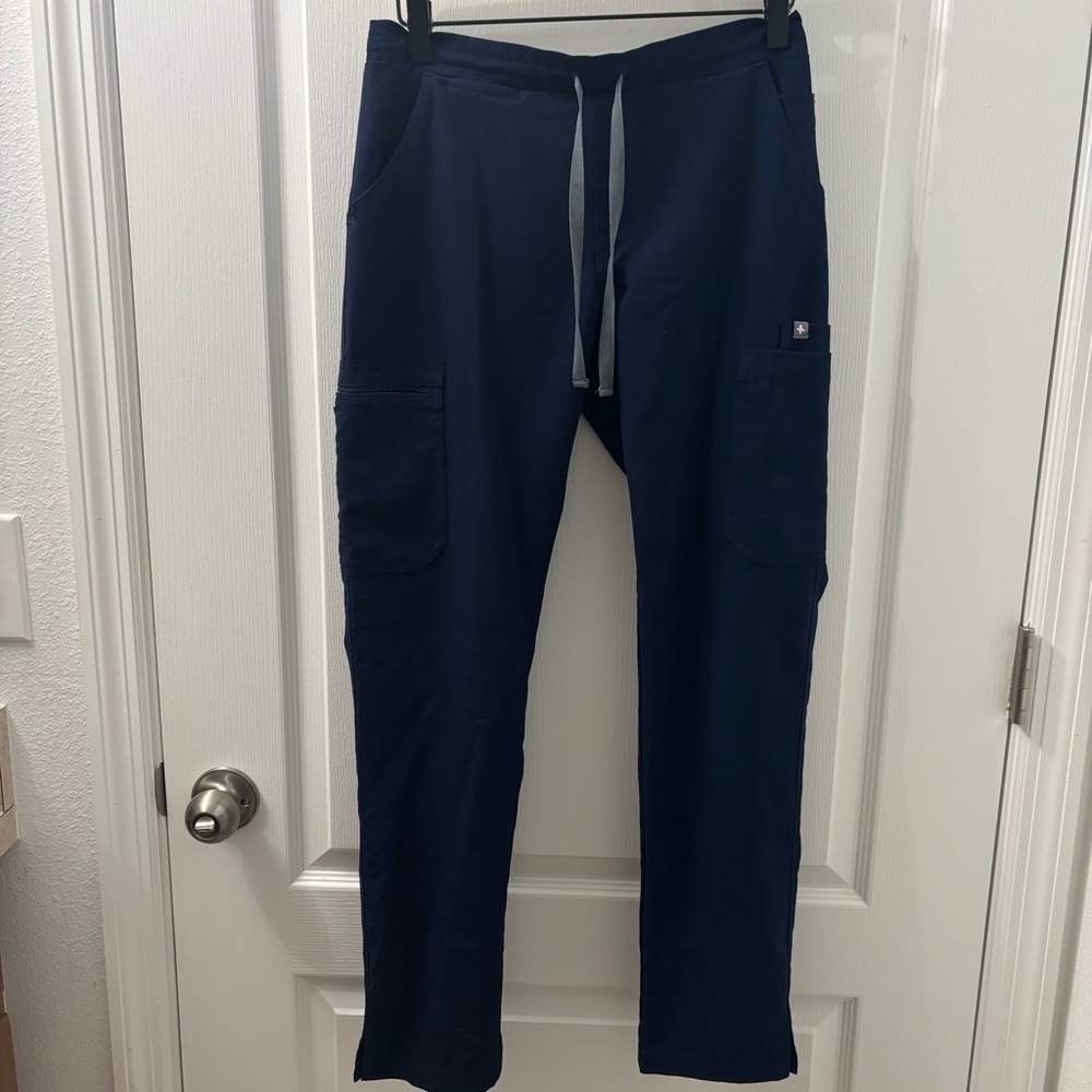 FIGS Scrub Pants - Women’s size XS